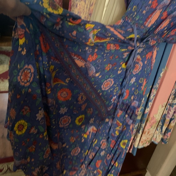 Look At The Amount Of Fabric - Picture 2 of 3